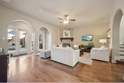 2325 Shoreham Circle, Lewisville, TX 75056 - Photo 5