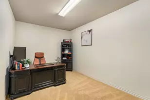 13195 Thornton Dr, Frisco, TX 75035 - Photo 25