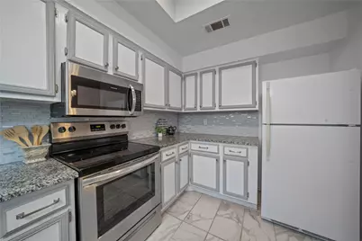 9910 Royal Lane #601, Dallas, TX 75231 - Photo 15