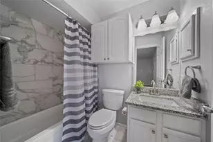 9910 Royal Ln, Dallas, TX 75231 - Photo 19