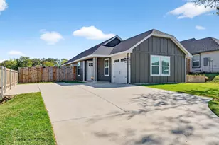 1016 Ray Dr, Denison, TX 75020 - Photo 1