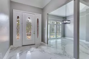 2103 Bay Club Dr, Arlington, TX 76013 - Photo 5