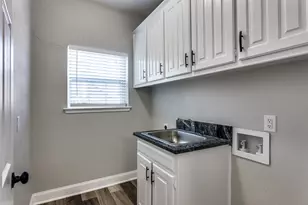 2103 Bay Club Dr, Arlington, TX 76013 - Photo 27