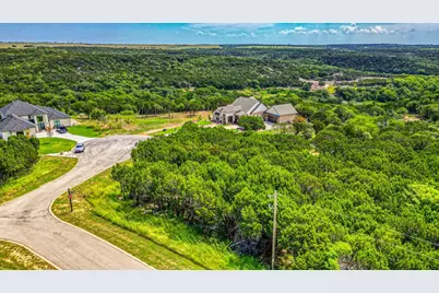 8200 E Dalmahoy Court, Cleburne, TX 76033 - Photo 5