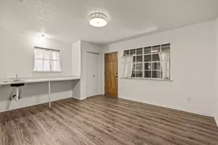 5300 Northcrest Rd, Fort Worth, TX 76107 - Photo 11