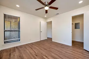 1101 Calico Ln, Arlington, TX 76011 - Photo 25