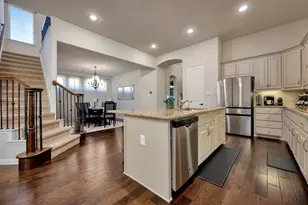 1212 Blue Lake Blvd, Arlington, TX 76005 - Photo 5