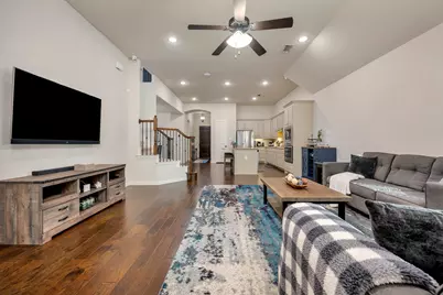 1212 Blue Lake Boulevard, Arlington, TX 76005 - Photo 13