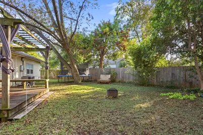 3600 Parkwood Street, Waco, TX 76710 - Photo 35