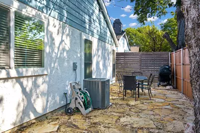 4316 Sycamore Street, Dallas, TX 75204 - Photo 21