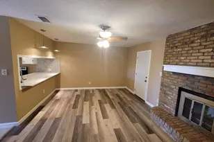 133 Lori Dr #A & B Dr, Mineral Wells, TX 76067 - Photo 5