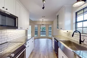 7633 Teresa Ct, North Richland Hills, TX 76182 - Photo 13