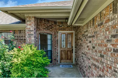 7633 Teresa Court, North Richland Hills, TX 76182 - Photo 5
