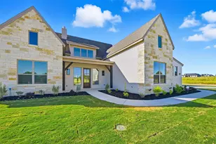 231 Sweetgrass Dr, Poolville, TX 76487 - Photo 3