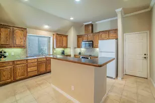 2217 Lorrie Ln, Weatherford, TX 76087 - Photo 7