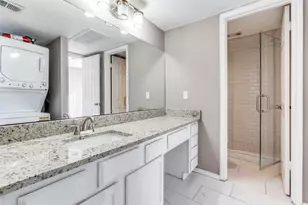 8750 Park Ln, Dallas, TX 75231 - Photo 15