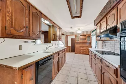 907 Bow Creek Drive, Duncanville, TX 75116 - Photo 11