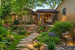 620 W College St, Grapevine, TX 76051 - Photo 3