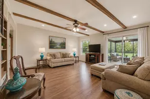620 W College St, Grapevine, TX 76051 - Photo 13