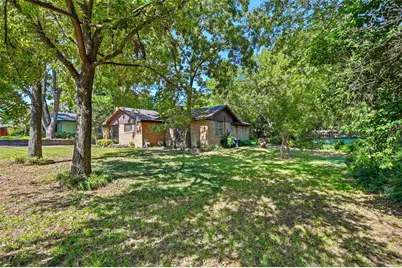 620 W College Street, Grapevine, TX 76051 - Photo 33