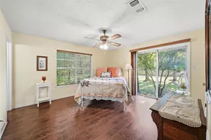 620 W College St, Grapevine, TX 76051 - Photo 21