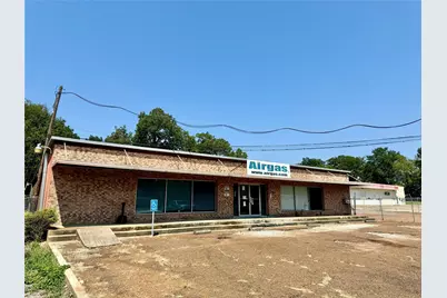 900 Bonham Street, Paris, TX 75460 - Photo 1