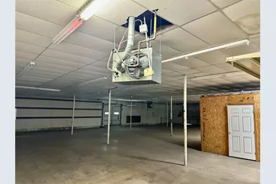 900 Bonham Street, Paris, TX 75460 - Photo 9