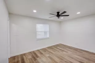 1914 Kynette Dr, Euless, TX 76040 - Photo 19