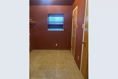 646 N Main Street, Springtown, TX 76082 - Photo 13