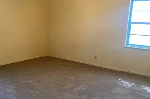 646 N Main St, Springtown, TX 76082 - Photo 9