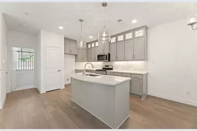 111 Kensington Drive, Lewisville, TX 75067 - Photo 13