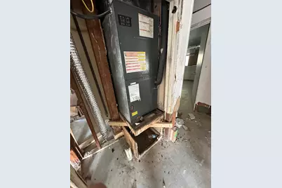 5501 Westcreek Drive, Fort Worth, TX 76133 - Photo 9