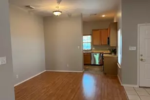 2316 Clermont Ln, Denton, TX 76205 - Photo 5