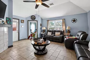 1721 Hackamore St, Mesquite, TX 75149 - Photo 5