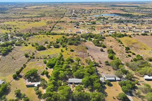 8701 Clearview Dr, Joshua, TX 76058 - Photo 11