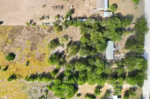 8701 Clearview Dr, Joshua, TX 76058 - Photo 9