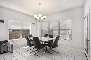 3248 Greenway Dr, Burleson, TX 76028 - Photo 7