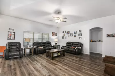 3248 Greenway Drive, Burleson, TX 76028 - Photo 5