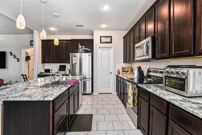 3248 Greenway Drive, Burleson, TX 76028 - Photo 9