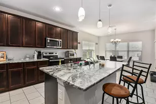 3248 Greenway Dr, Burleson, TX 76028 - Photo 11