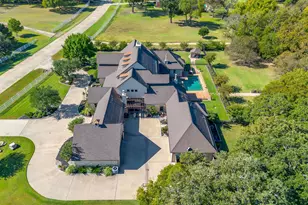 130 Ranchway Dr, Burleson, TX 76028 - Photo 11