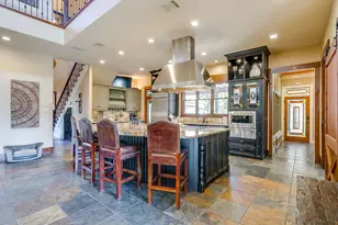 130 Ranchway Dr, Burleson, TX 76028 - Photo 17