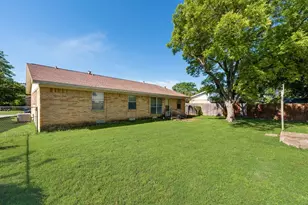 311 Azalea Ln, Duncanville, TX 75137 - Photo 21