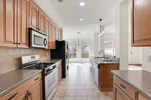 7806 Harbor Dr, Rowlett, TX 75088 - Photo 9