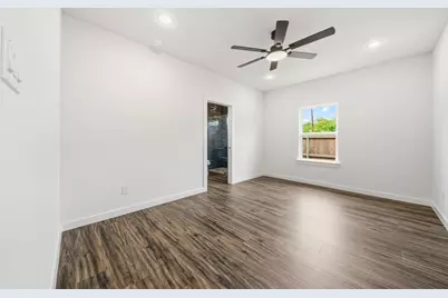 702 S Ivy Street, Hillsboro, TX 76645 - Photo 9