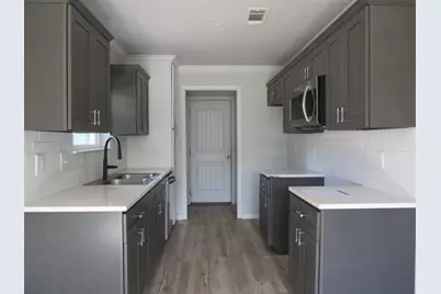 2104 Dan Rowe Street, Waco, TX 76704 - Photo 5