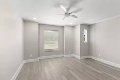 2644 Hutchinson Street, Fort Worth, TX 76106 - Photo 13