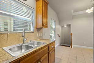 5617 Bryan Pkwy, Dallas, TX 75206 - Photo 9