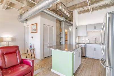 221 W Lancaster Avenue #5003, Fort Worth, TX 76102 - Photo 9