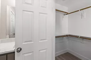 2646 Hutchinson St, Fort Worth, TX 76106 - Photo 11